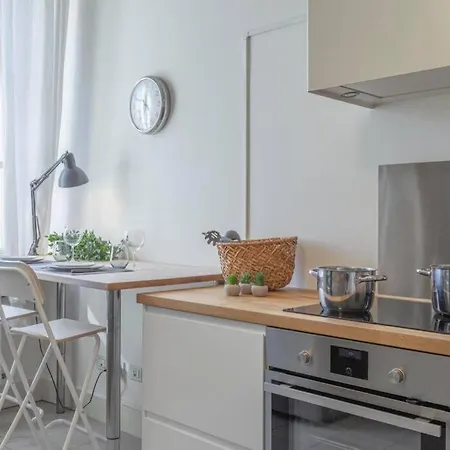 Palazzo Tergesteo Tirabora *