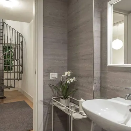 Palazzo Tergesteo Tirabora Lejlighed