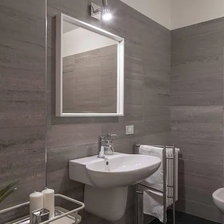 Palazzo Tergesteo Tirabora Appartement Trieste